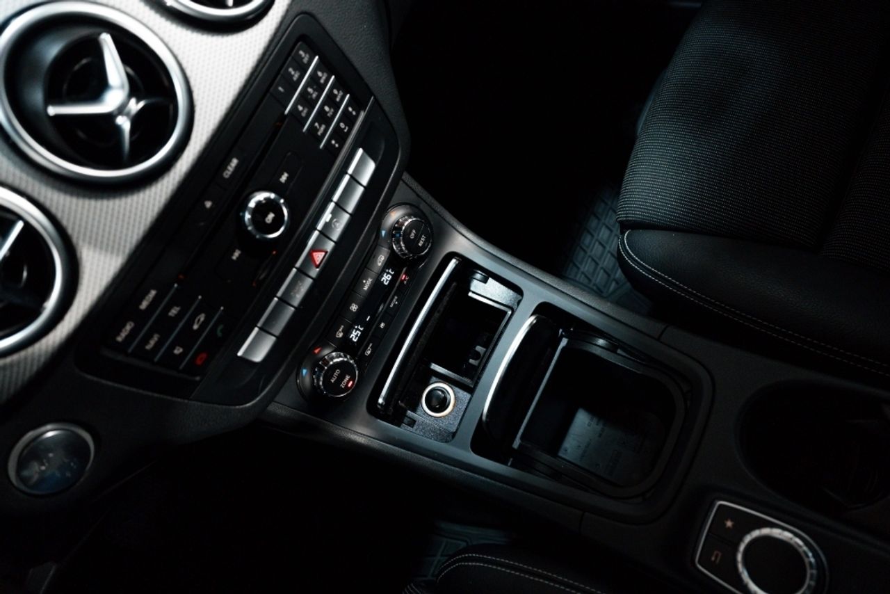 Foto Mercedes-Benz Clase B 20