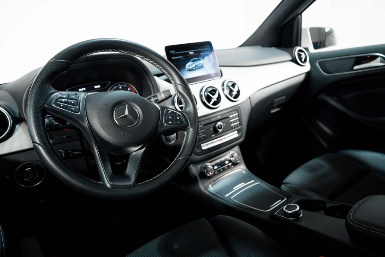 Foto Mercedes-Benz Clase B 22