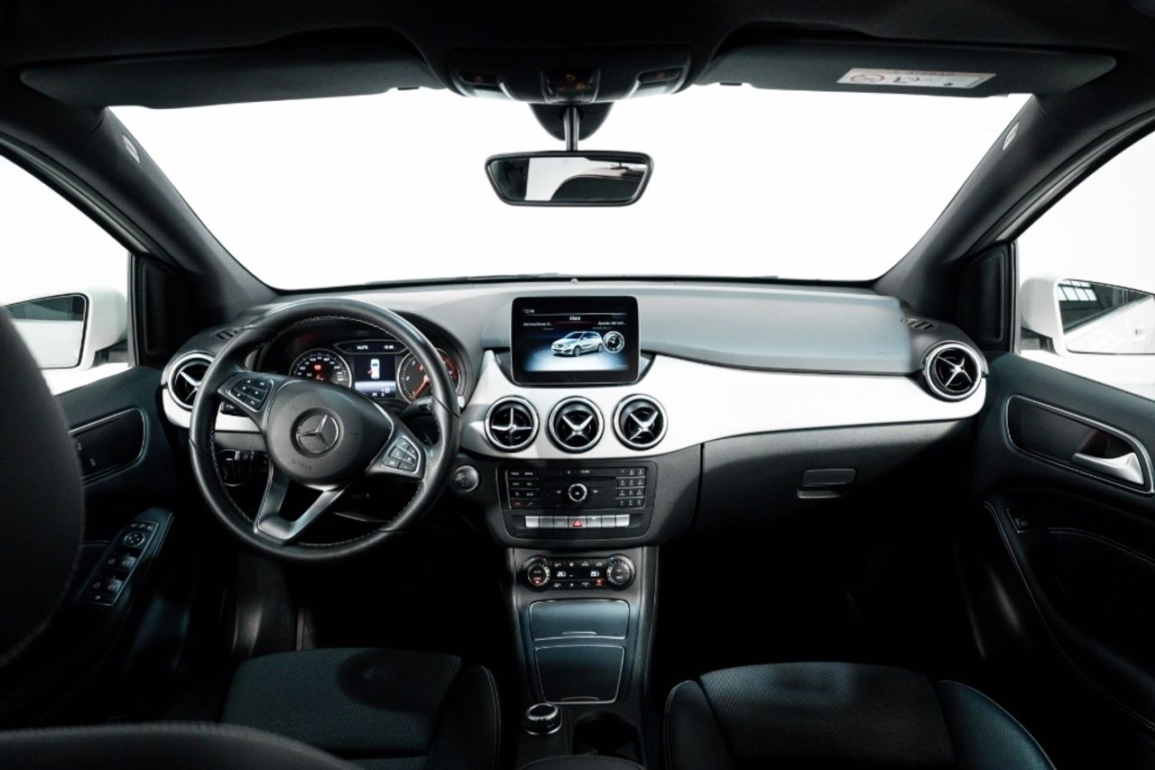 Foto Mercedes-Benz Clase B 26