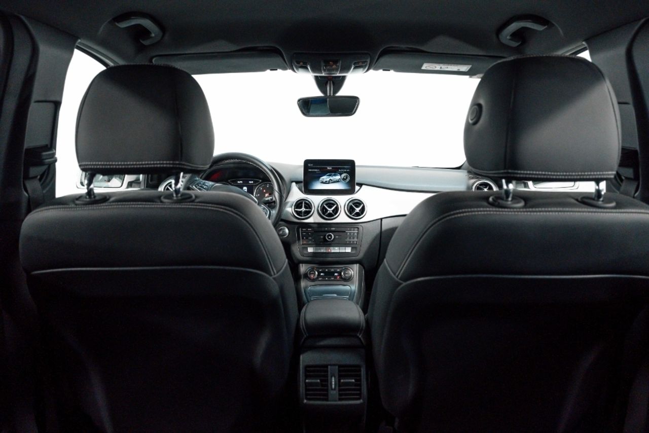 Foto Mercedes-Benz Clase B 32