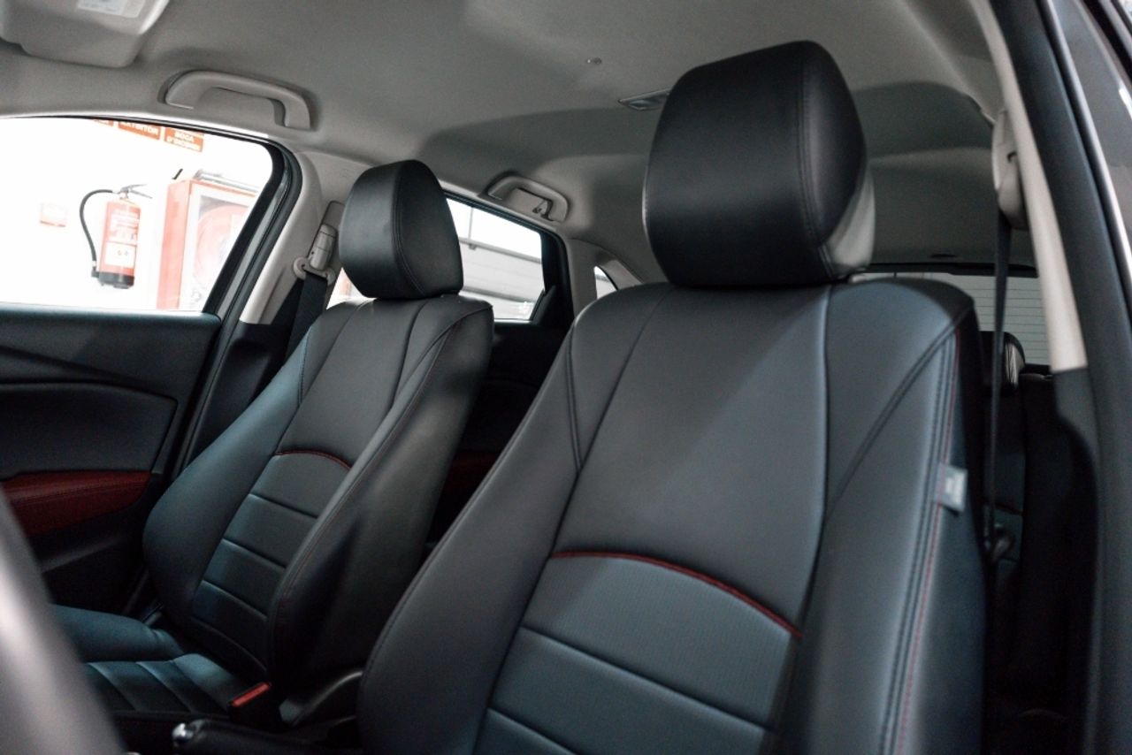 Foto Mazda CX-3 8