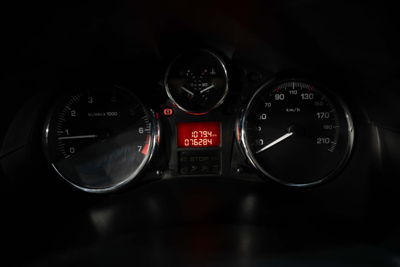 Foto Peugeot 206 + 13