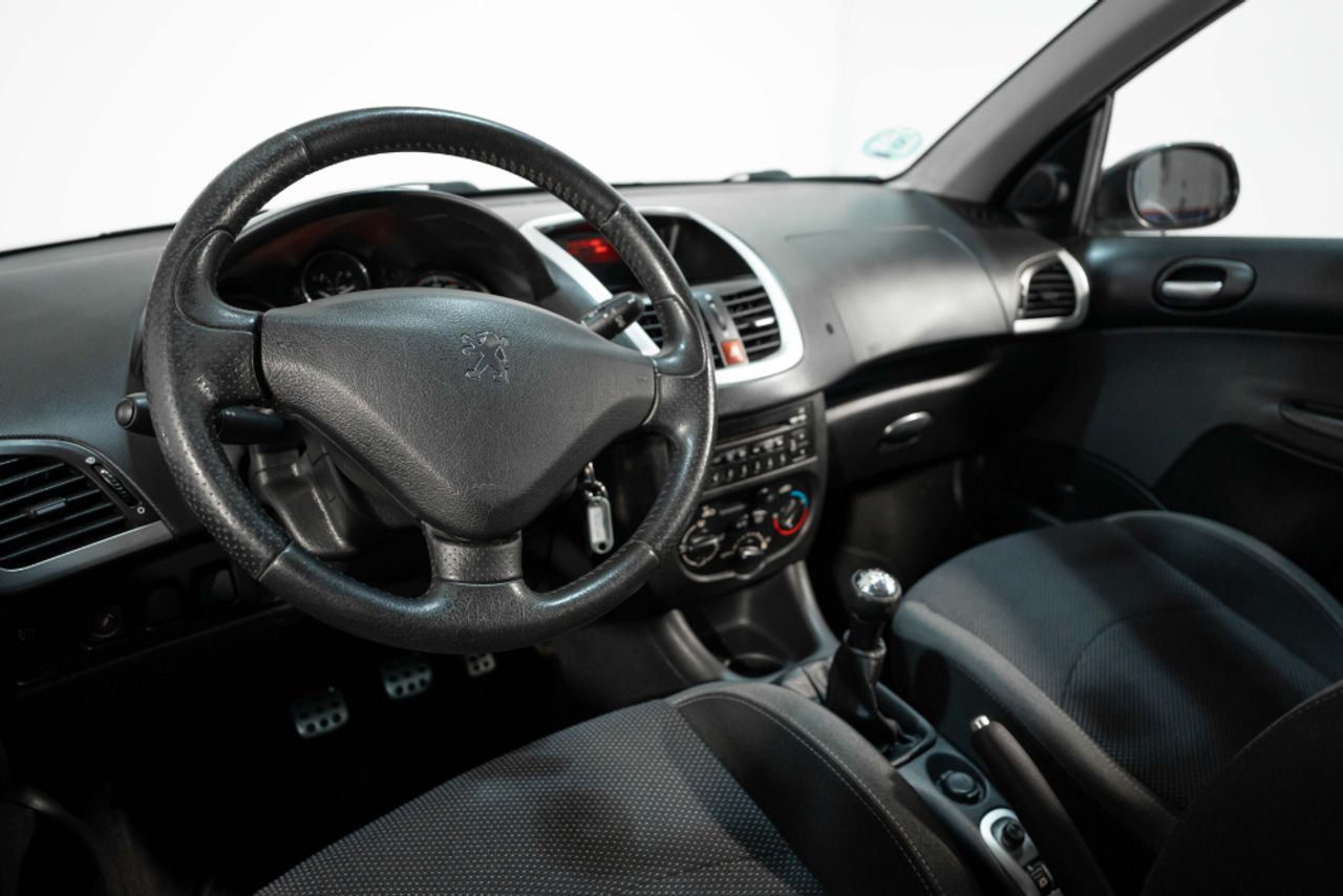 Foto Peugeot 206 + 19