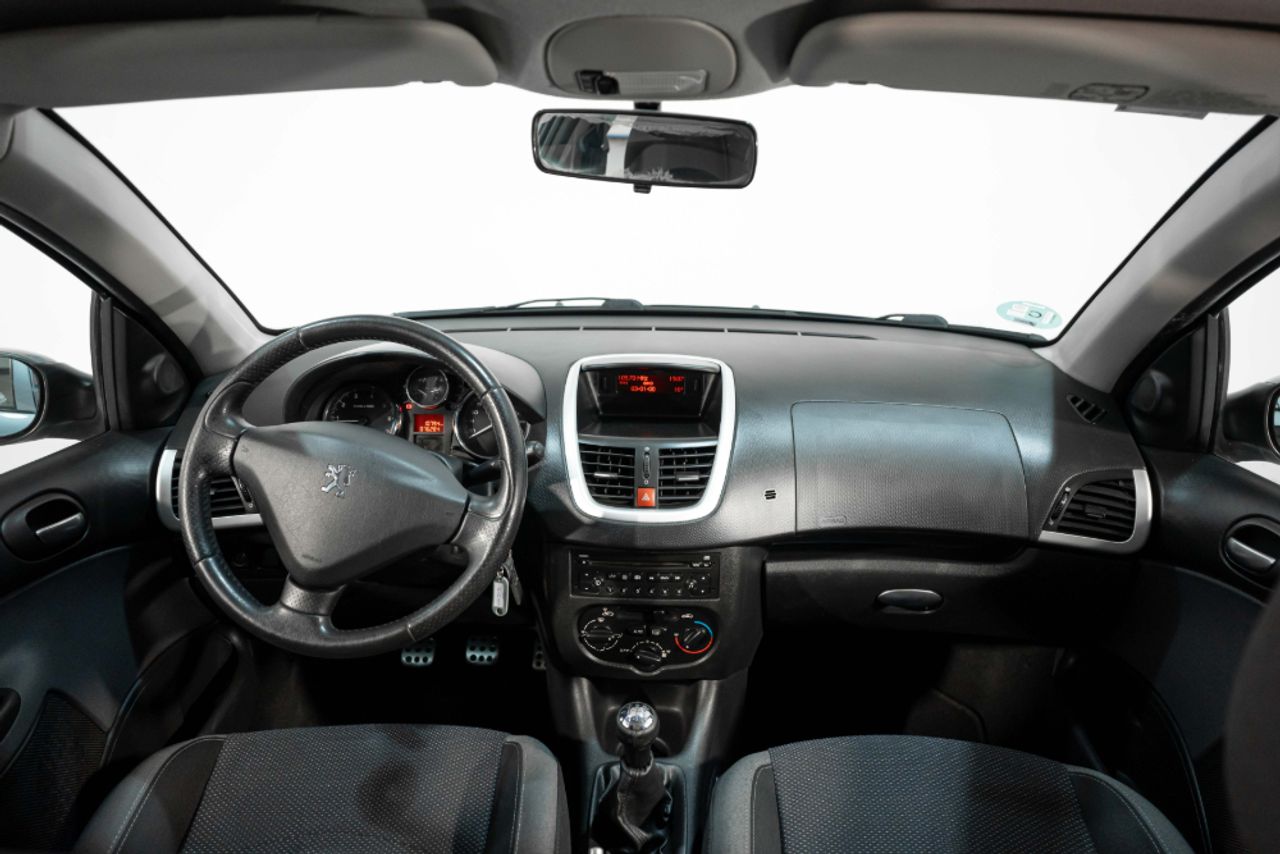 Foto Peugeot 206 + 23