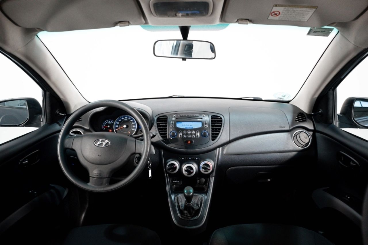 Foto Hyundai i10 24