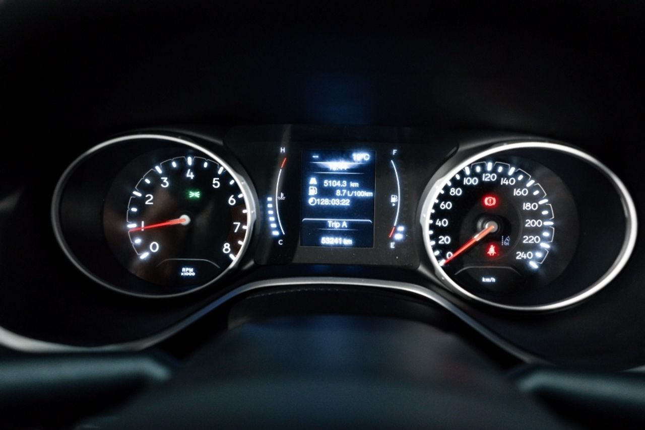 Foto Jeep Compass 14