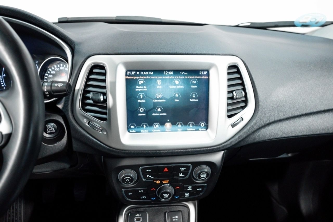 Foto Jeep Compass 19