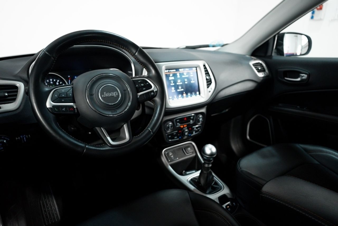 Foto Jeep Compass 21