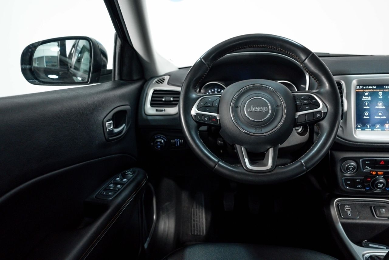 Foto Jeep Compass 23