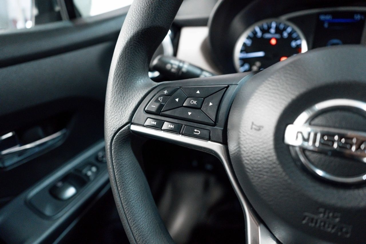 Foto Nissan Micra 9