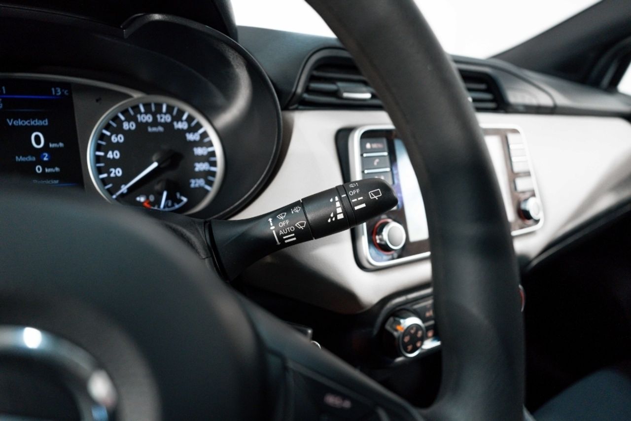 Foto Nissan Micra 17