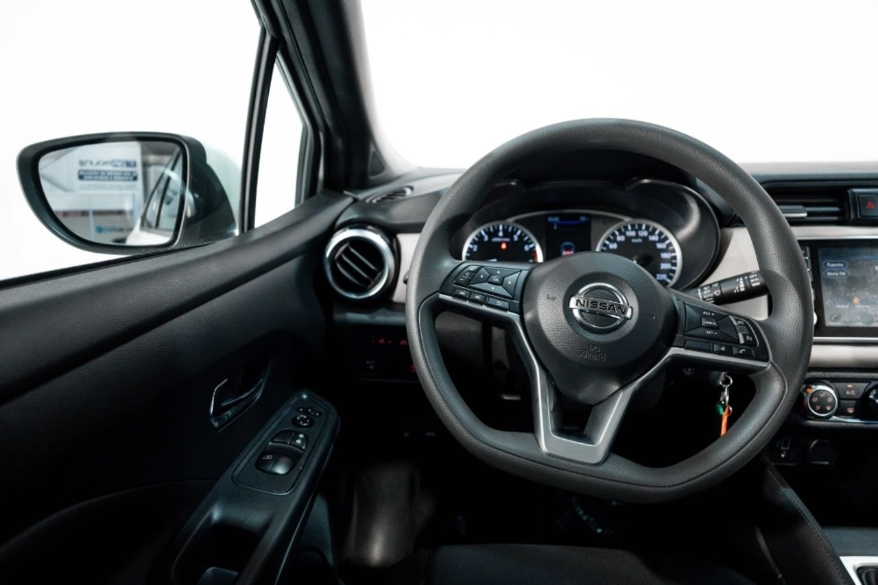 Foto Nissan Micra 23