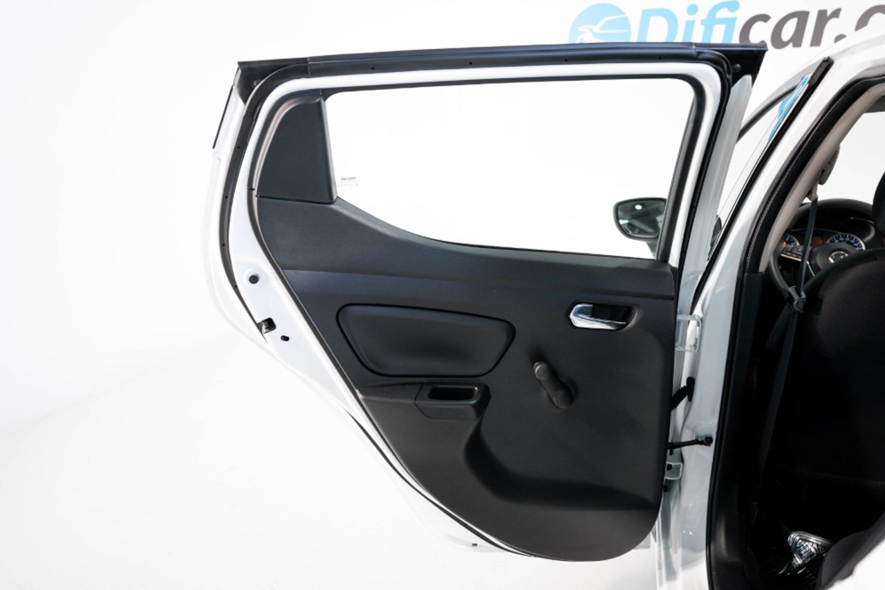 Foto Nissan Micra 28