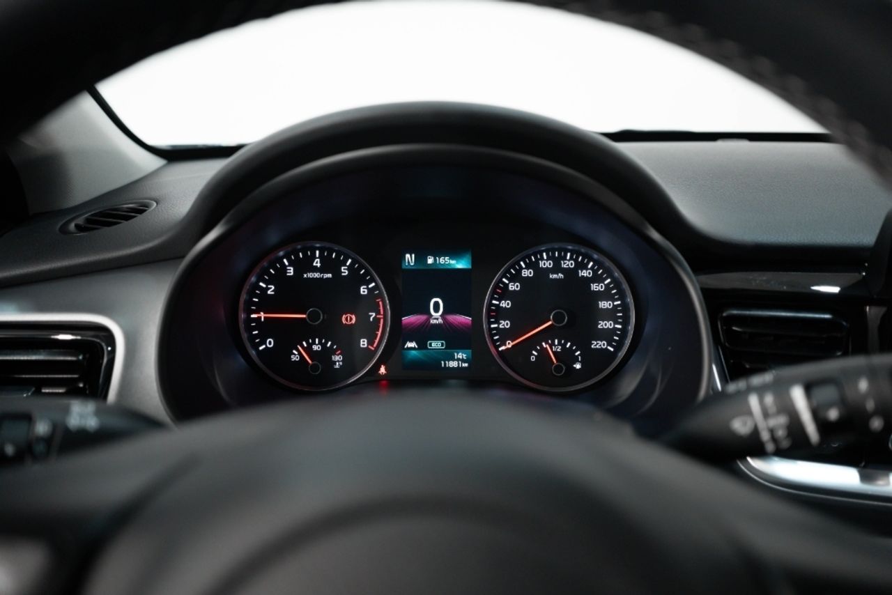 Foto Kia Stonic 14