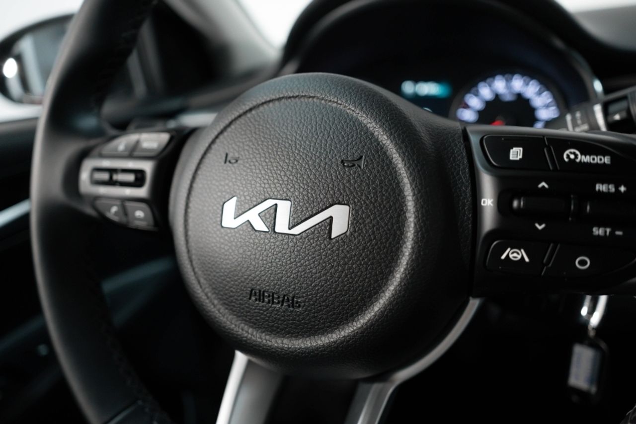 Foto Kia Stonic 15