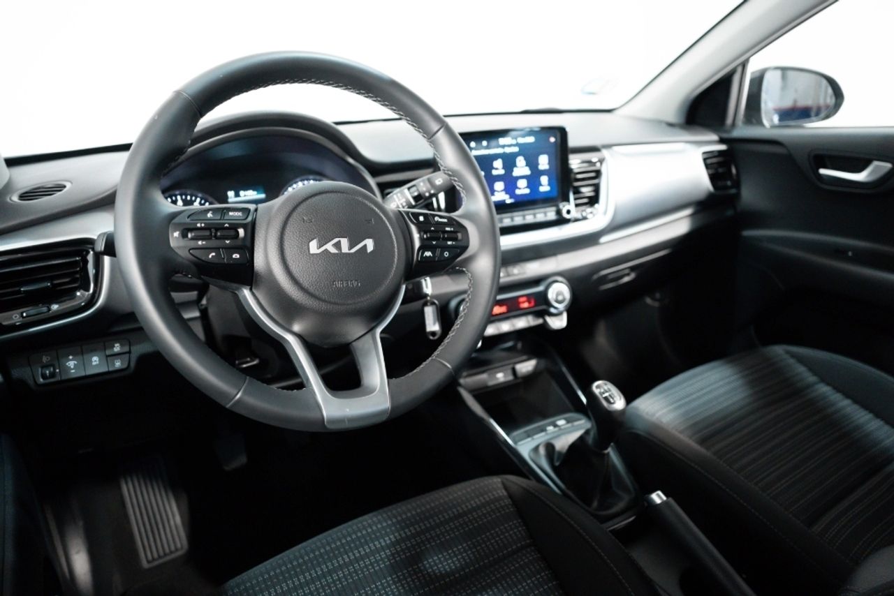 Foto Kia Stonic 21