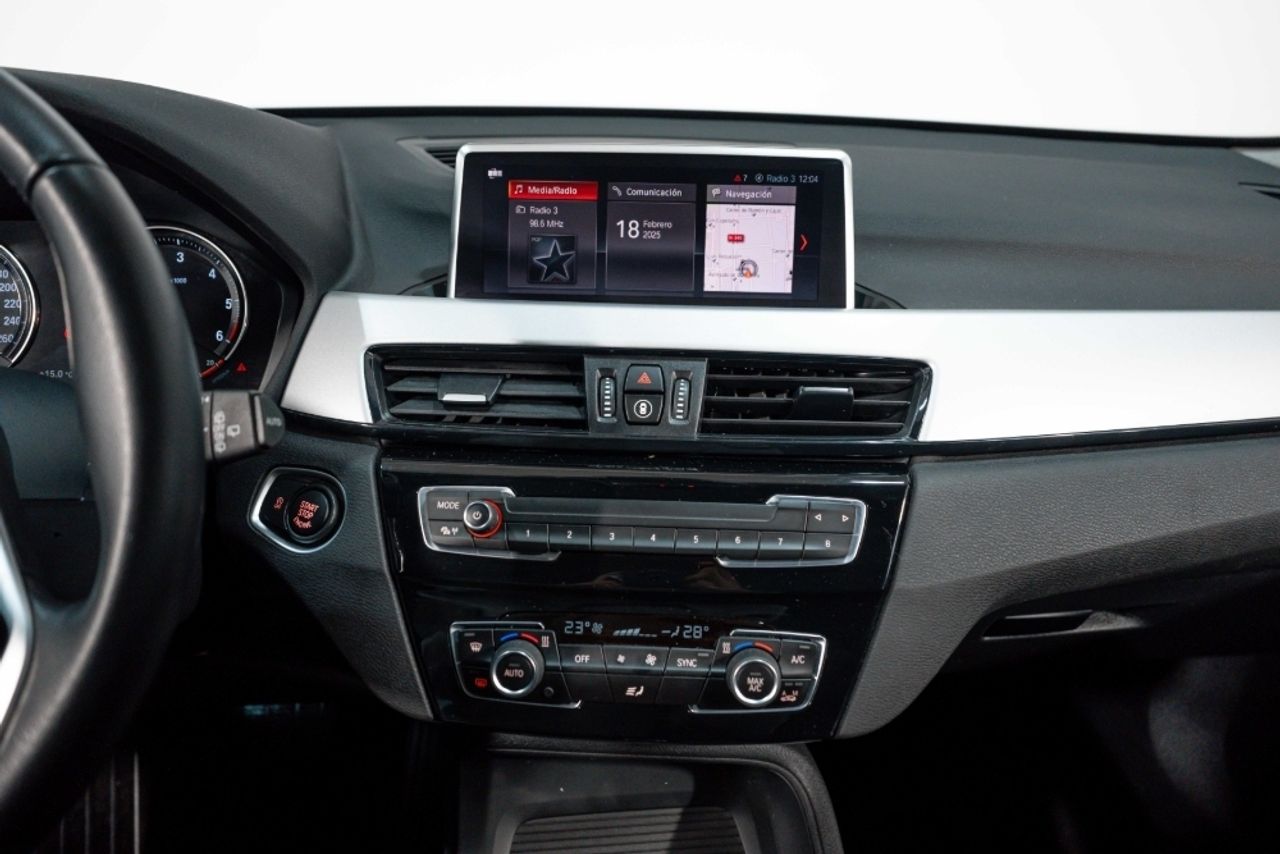 Foto BMW X1 19