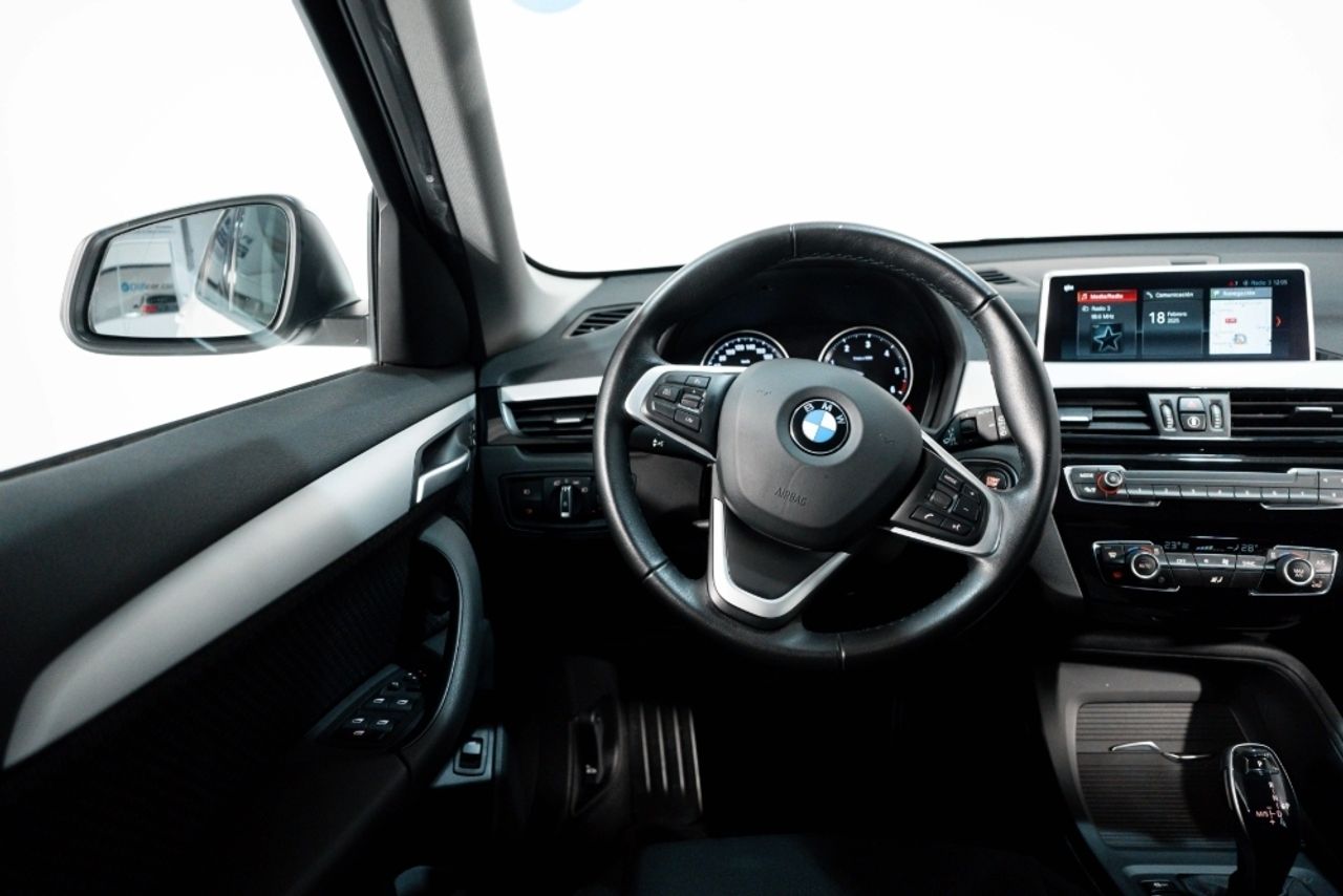 Foto BMW X1 25