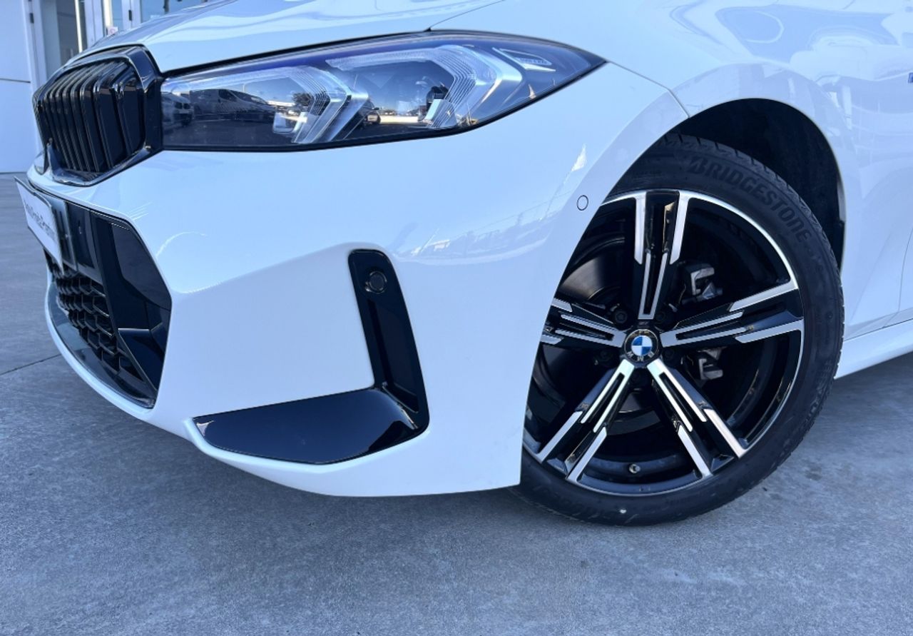 Foto BMW Serie 3 30