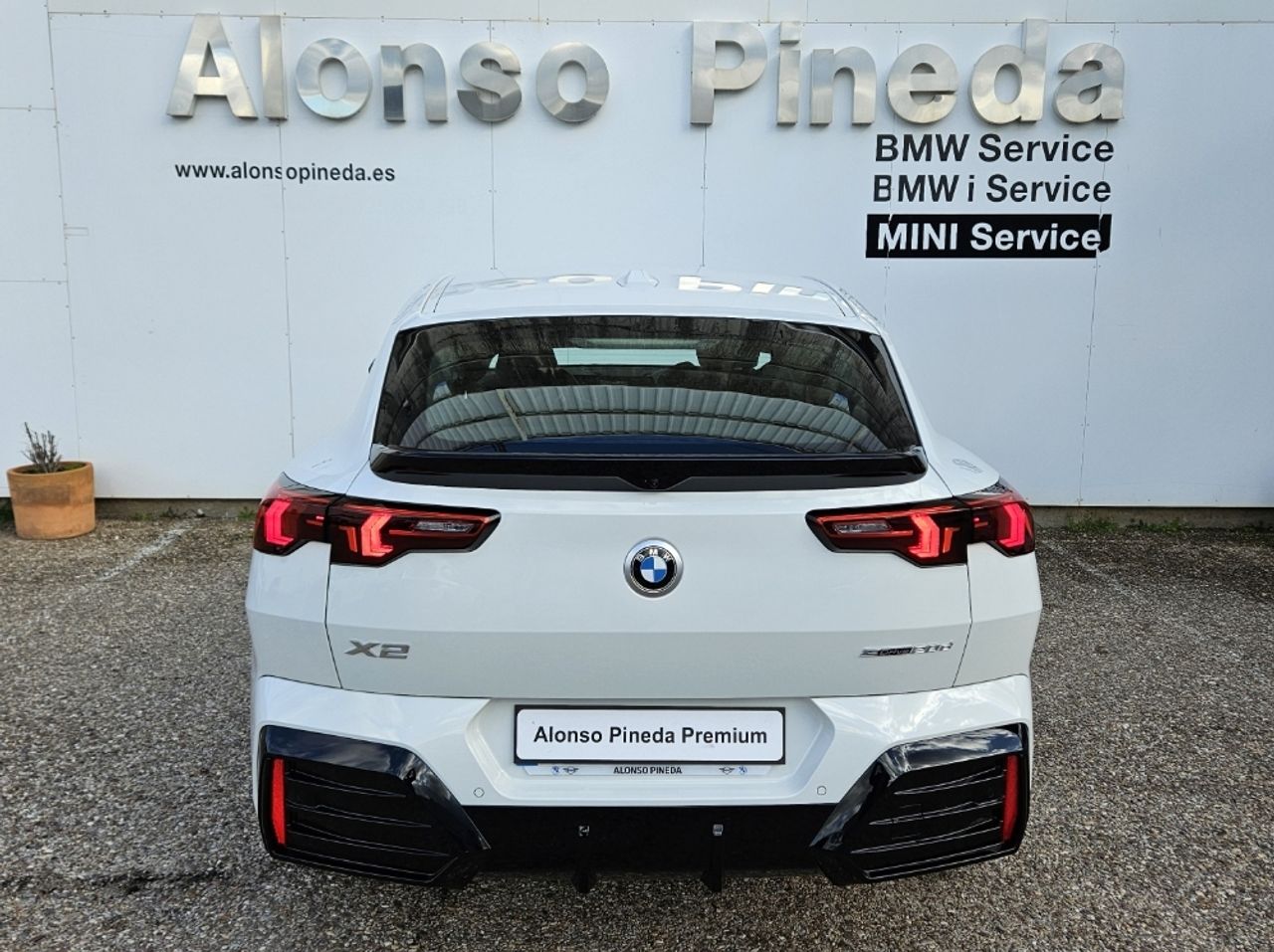 Foto BMW X2 4