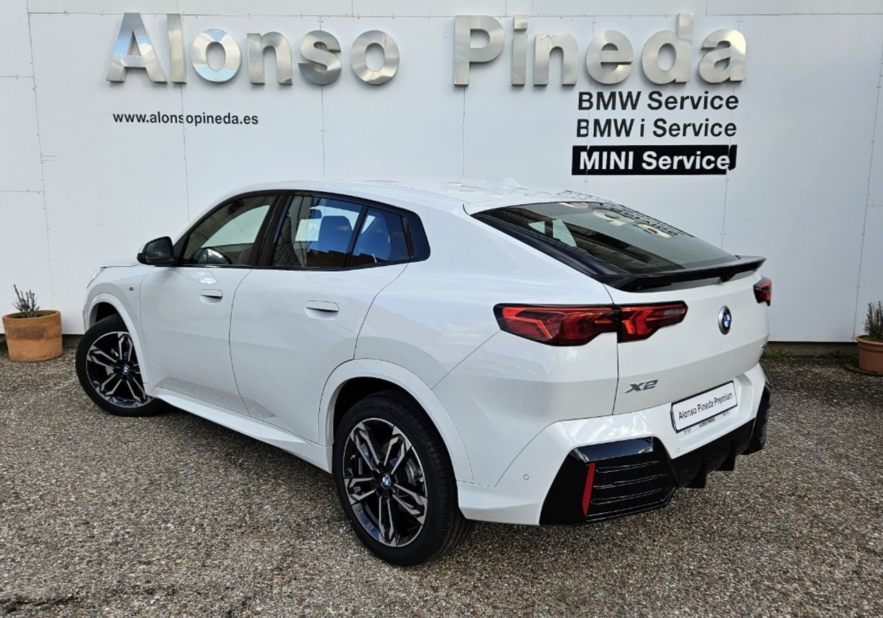 Foto BMW X2 5