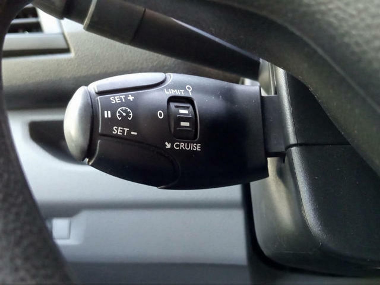 Foto Opel Vivaro 13