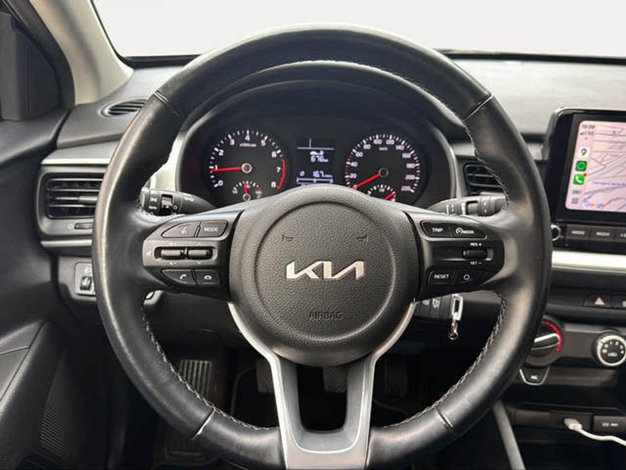 Foto Kia Stonic 13