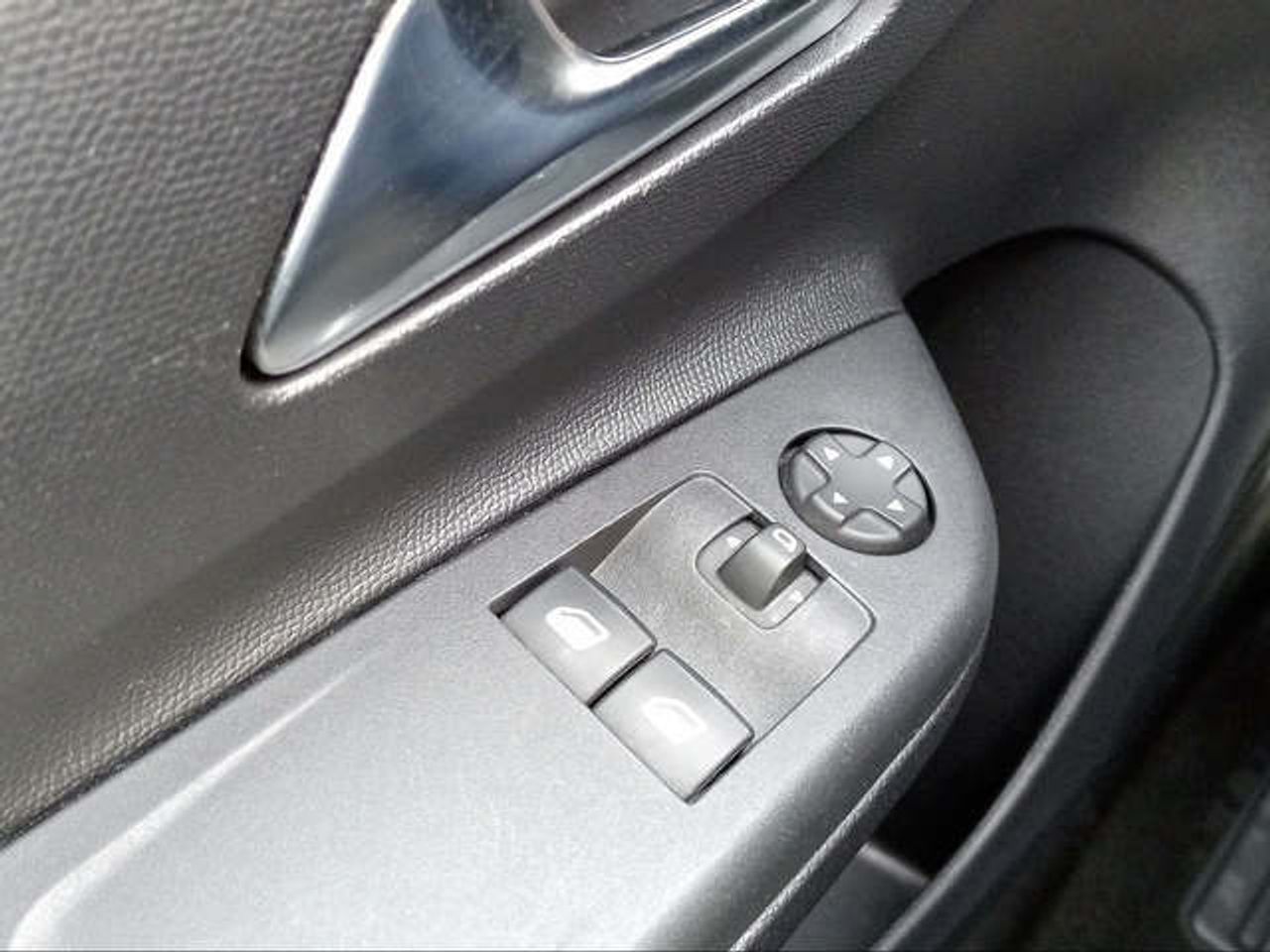 Foto Opel Corsa 21