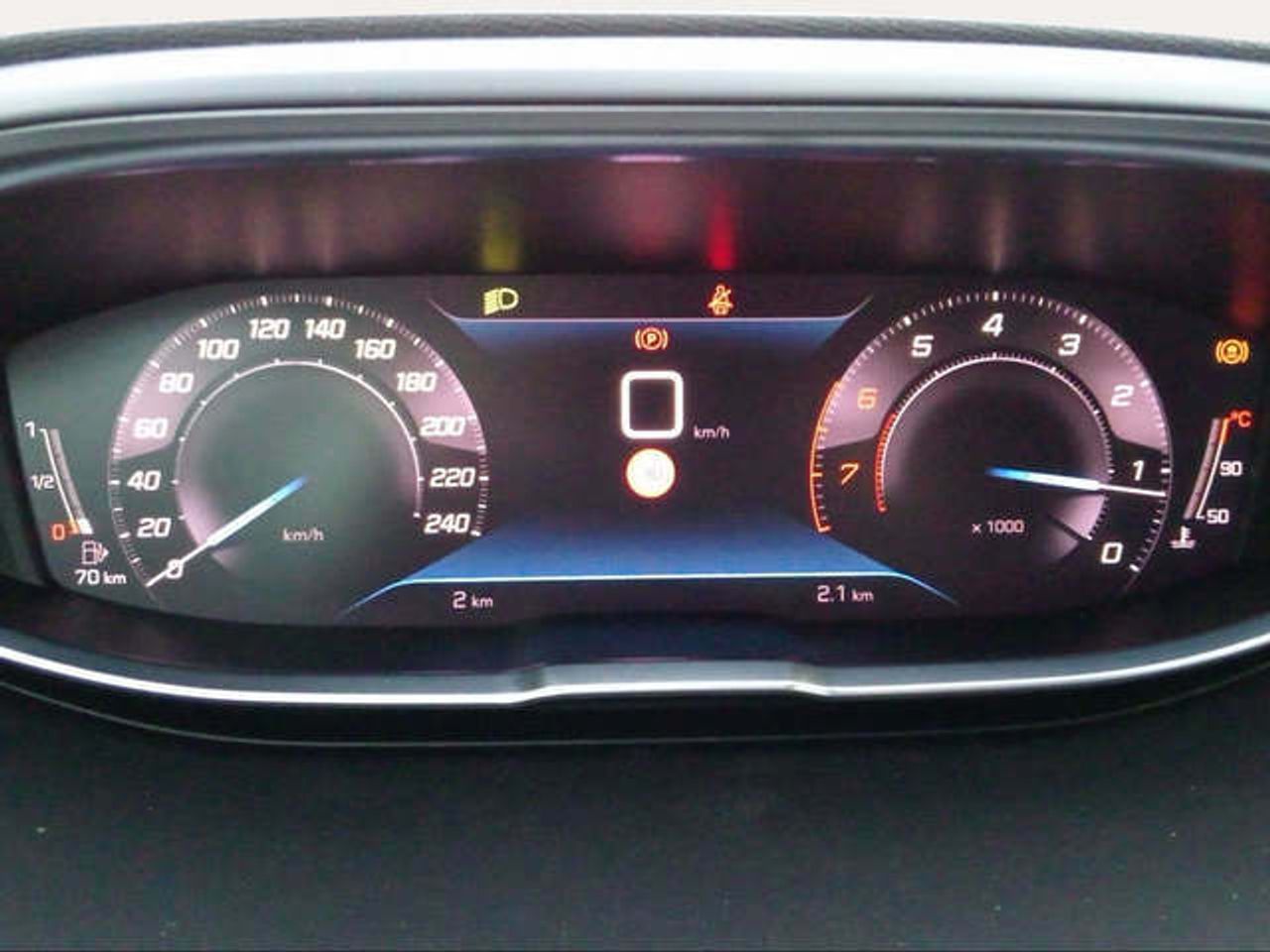 Foto Peugeot 5008 17