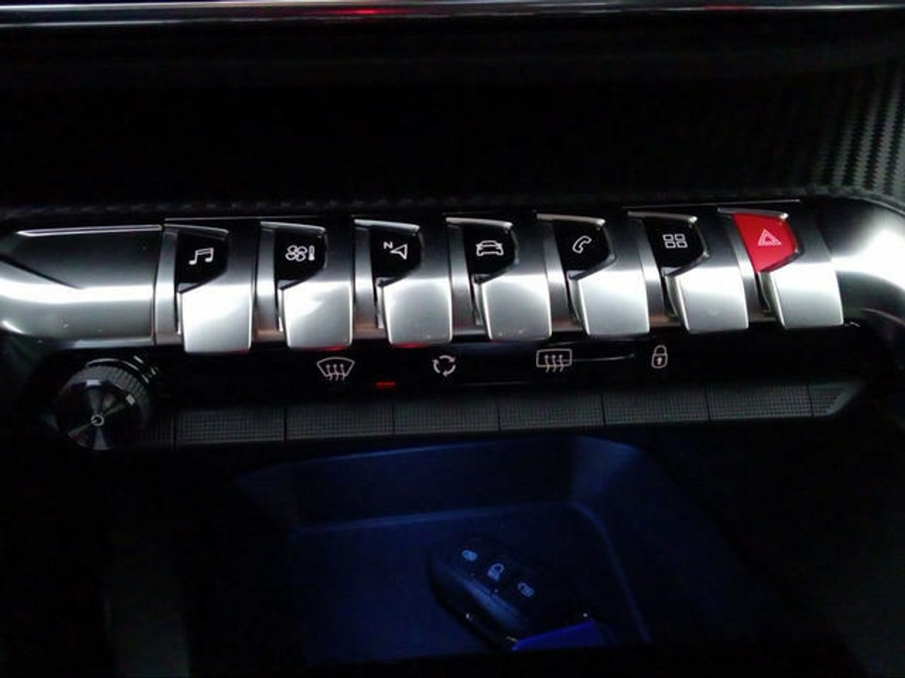 Foto Peugeot 5008 23