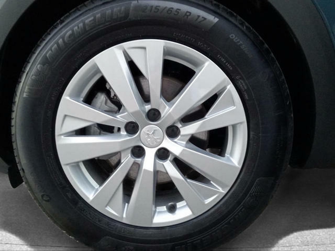 Foto Peugeot 5008 26