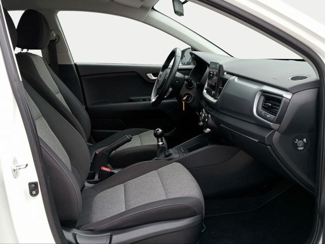 Foto Kia Stonic 10