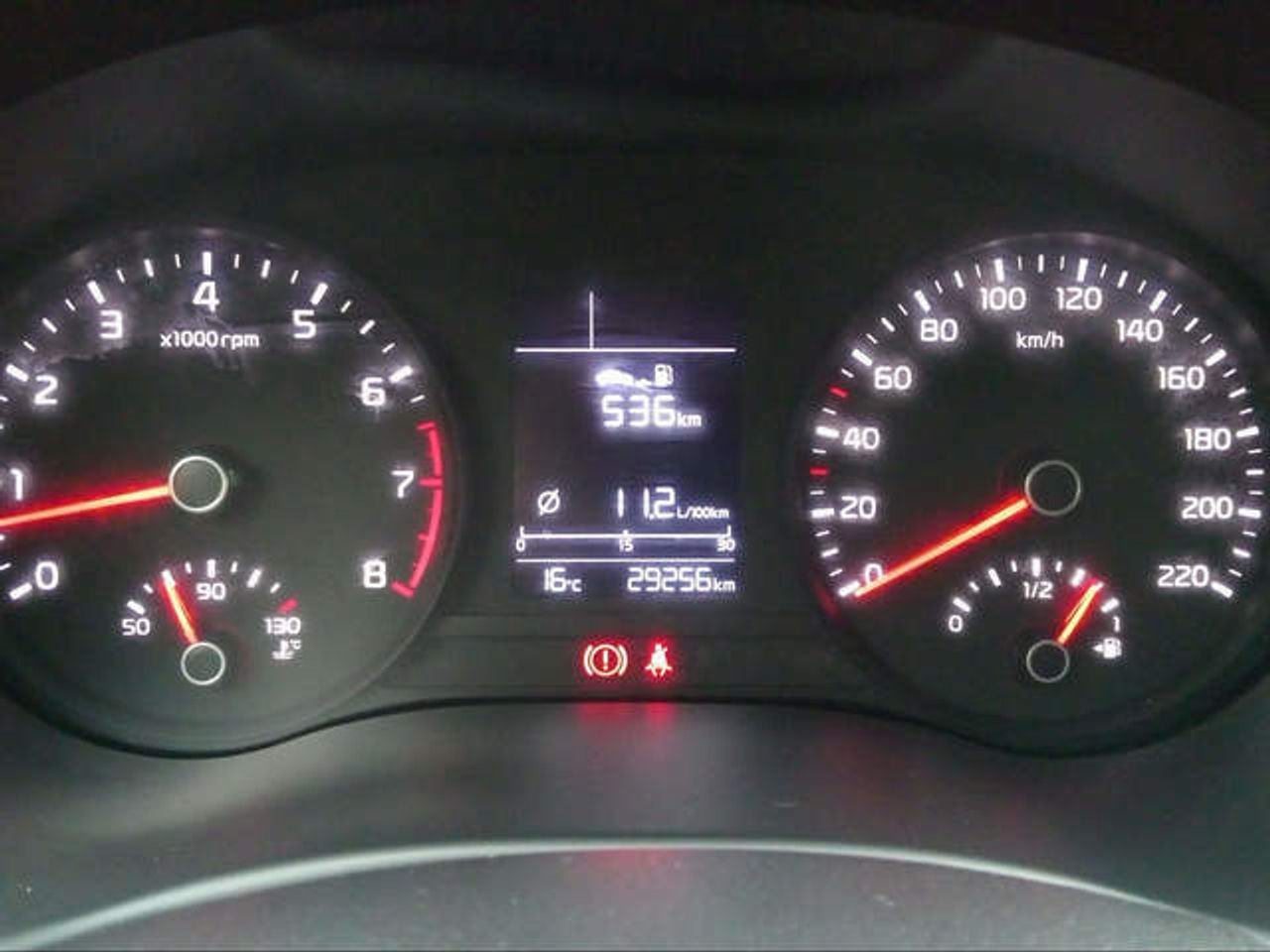 Foto Kia Stonic 15