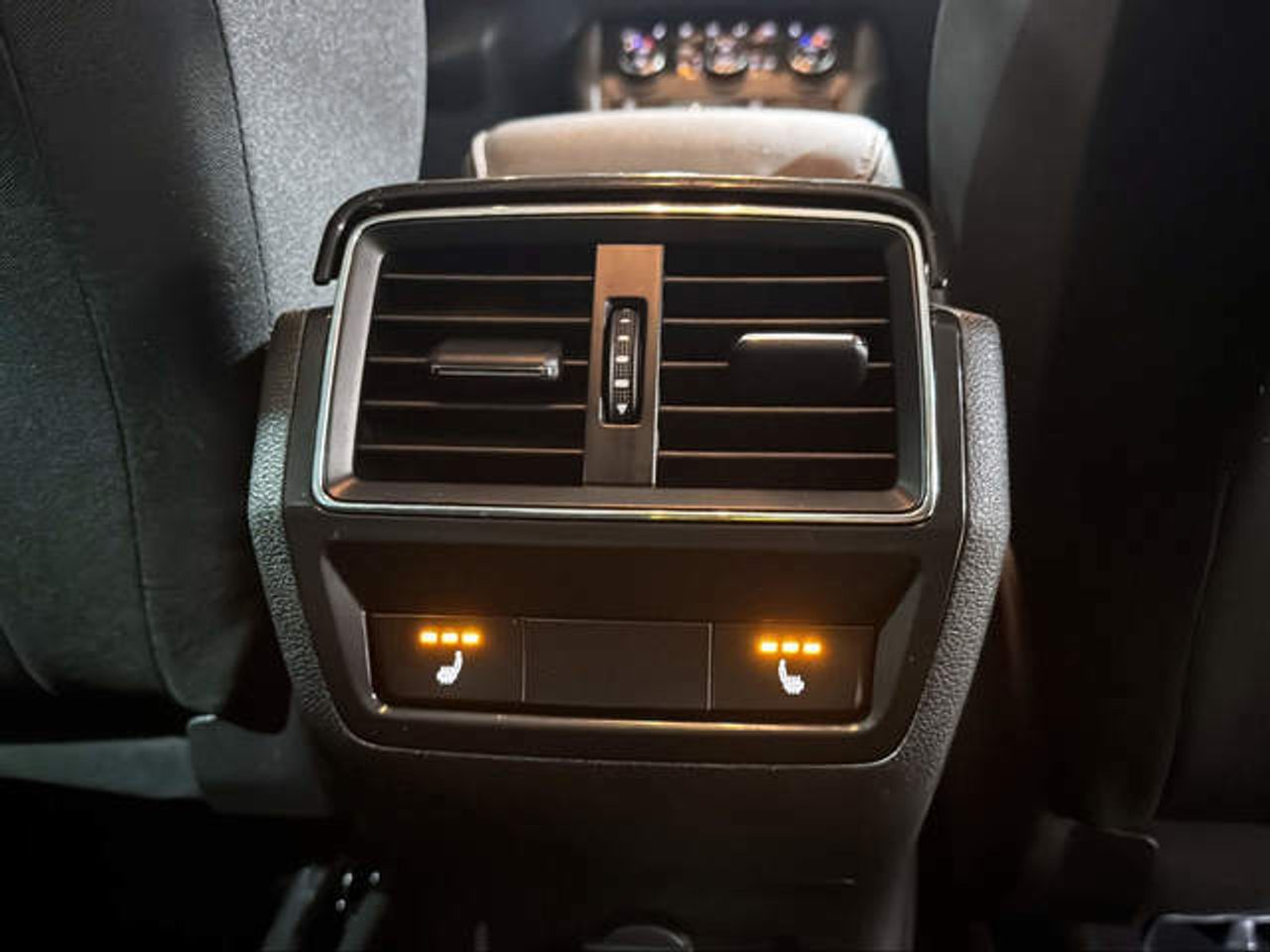 Foto Skoda Karoq 24