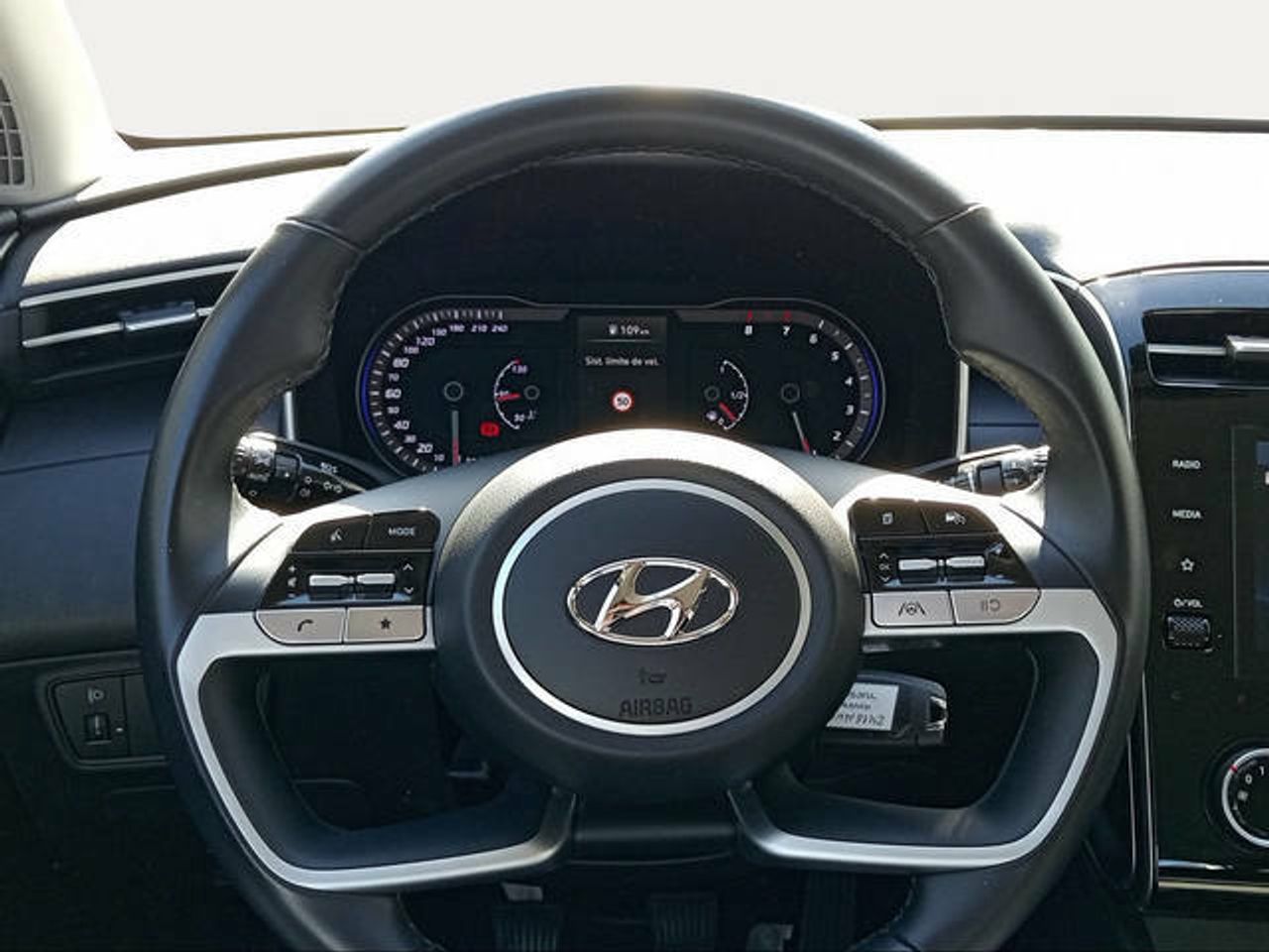 Foto Hyundai Tucson 18