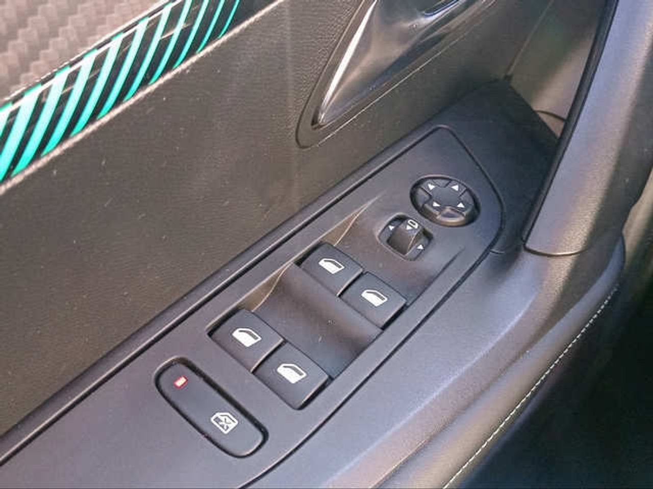 Foto Peugeot 2008 24