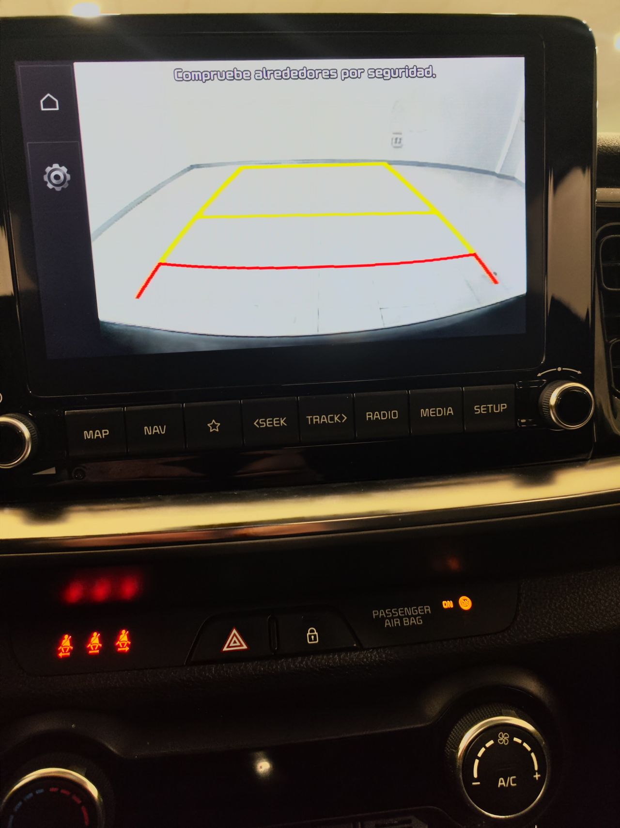 Foto Kia Stonic 17