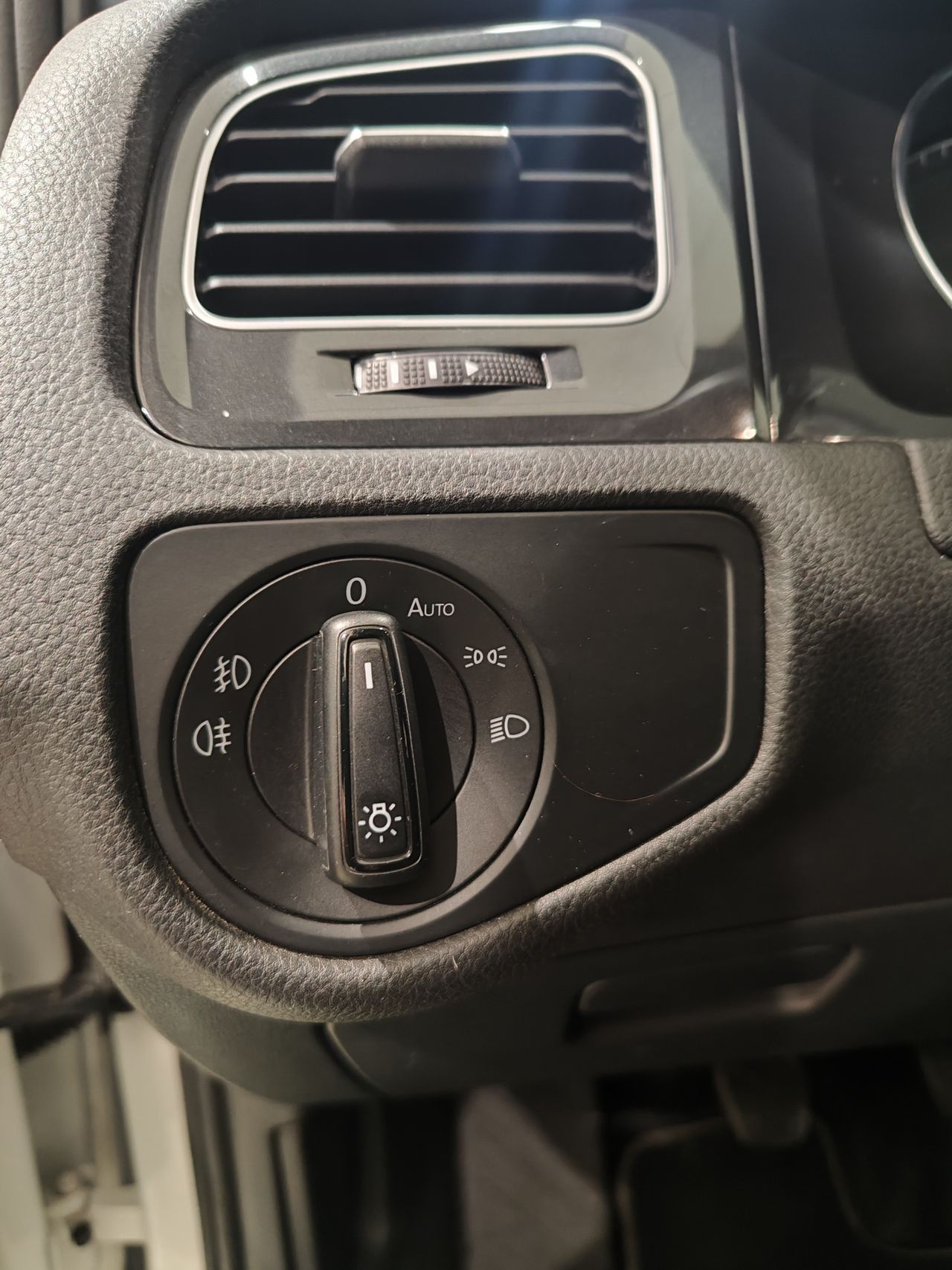 Foto Volkswagen Golf 12