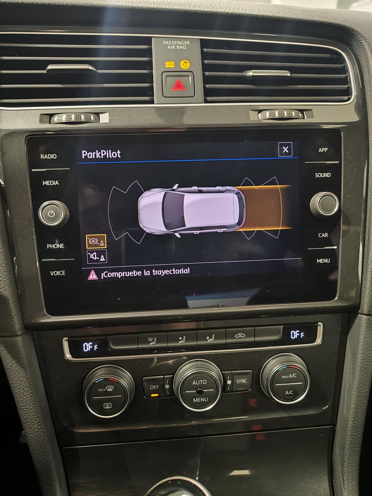 Foto Volkswagen Golf 13