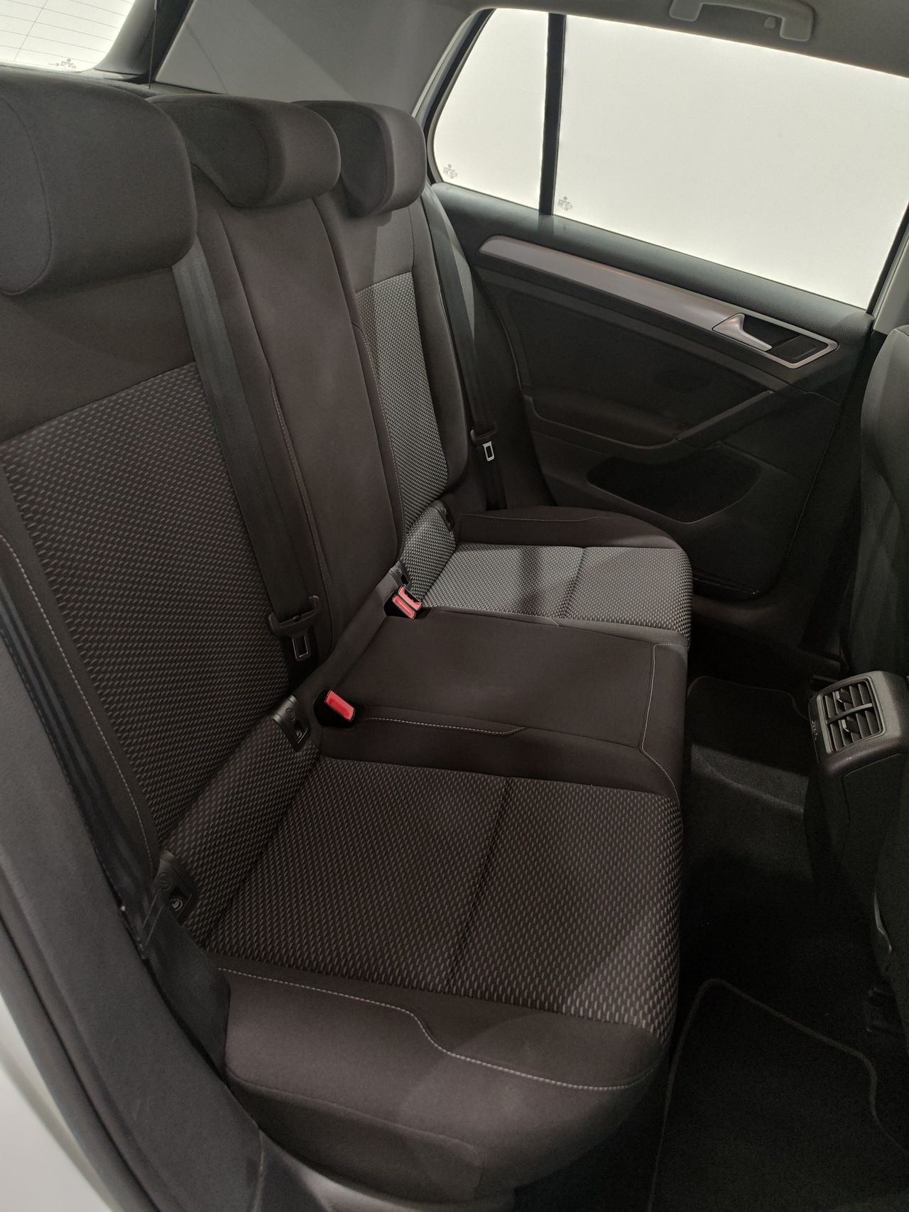 Foto Volkswagen Golf 16