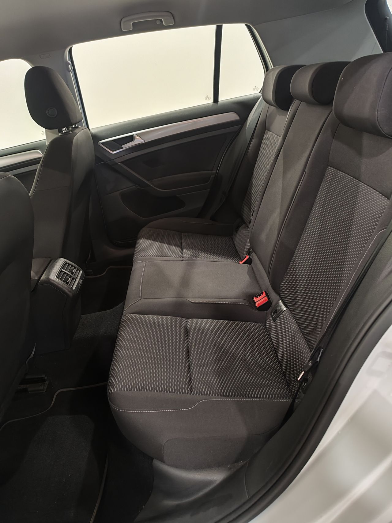Foto Volkswagen Golf 17