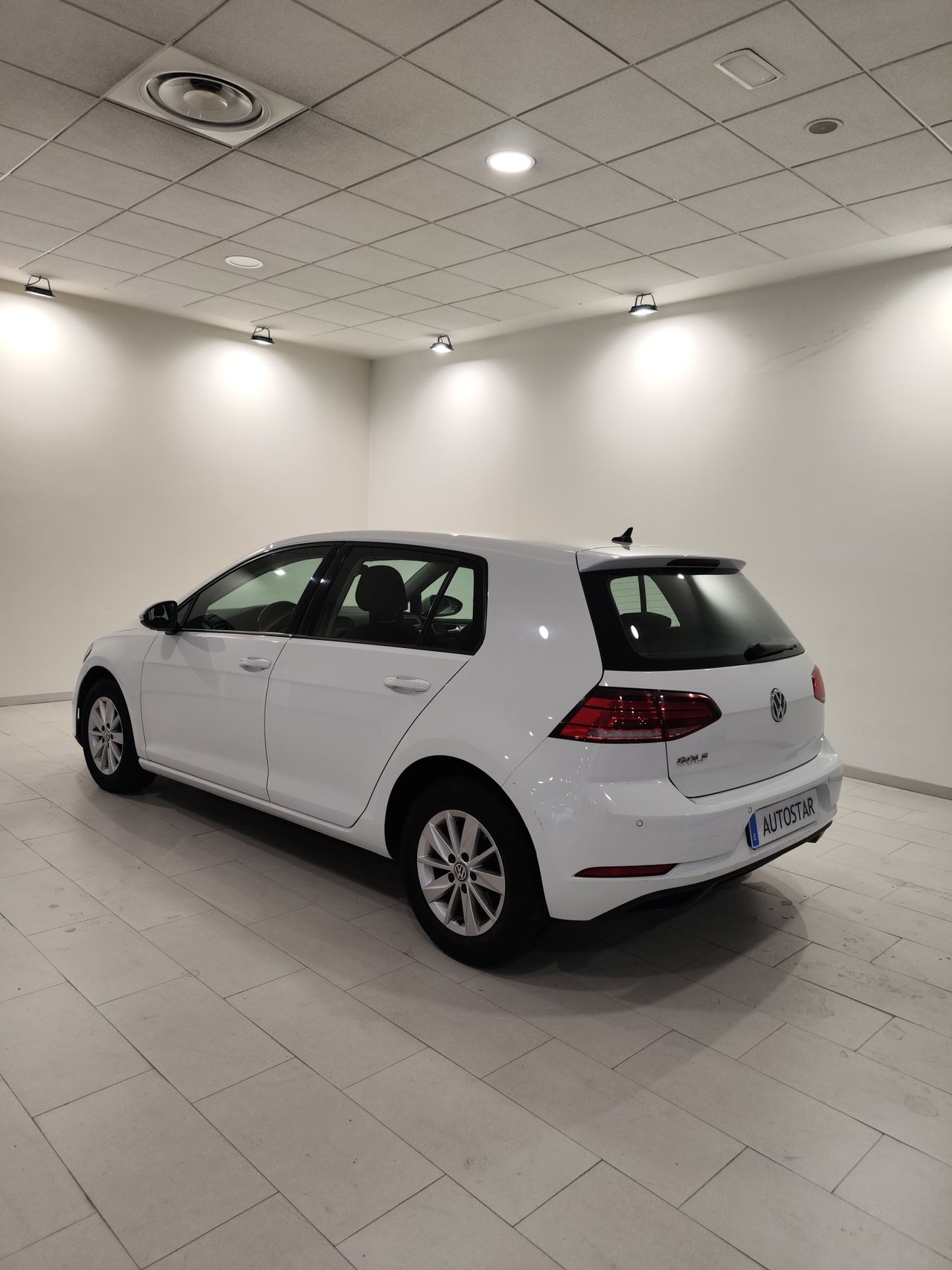 Foto Volkswagen Golf 23
