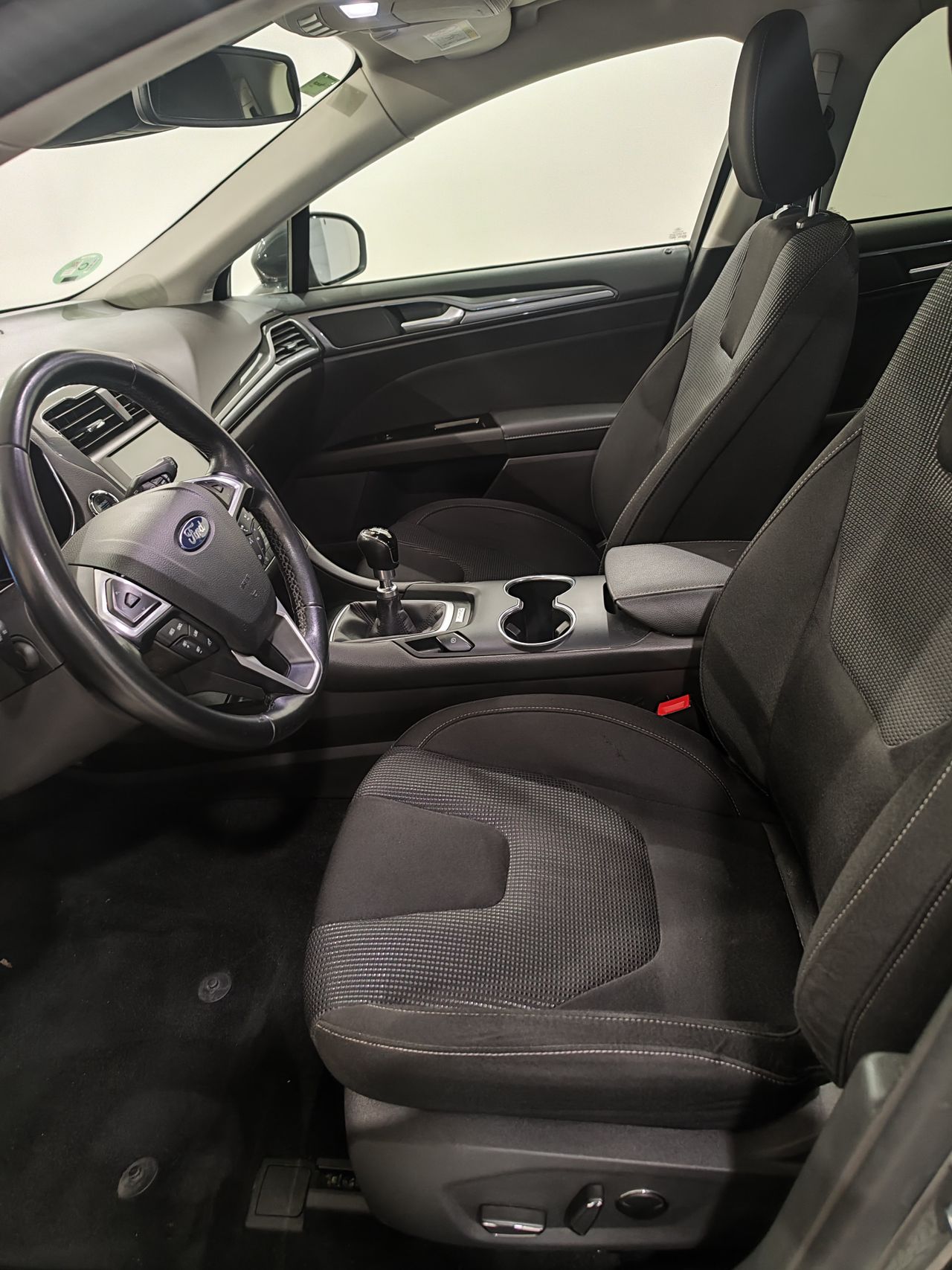 Foto Ford Mondeo 6