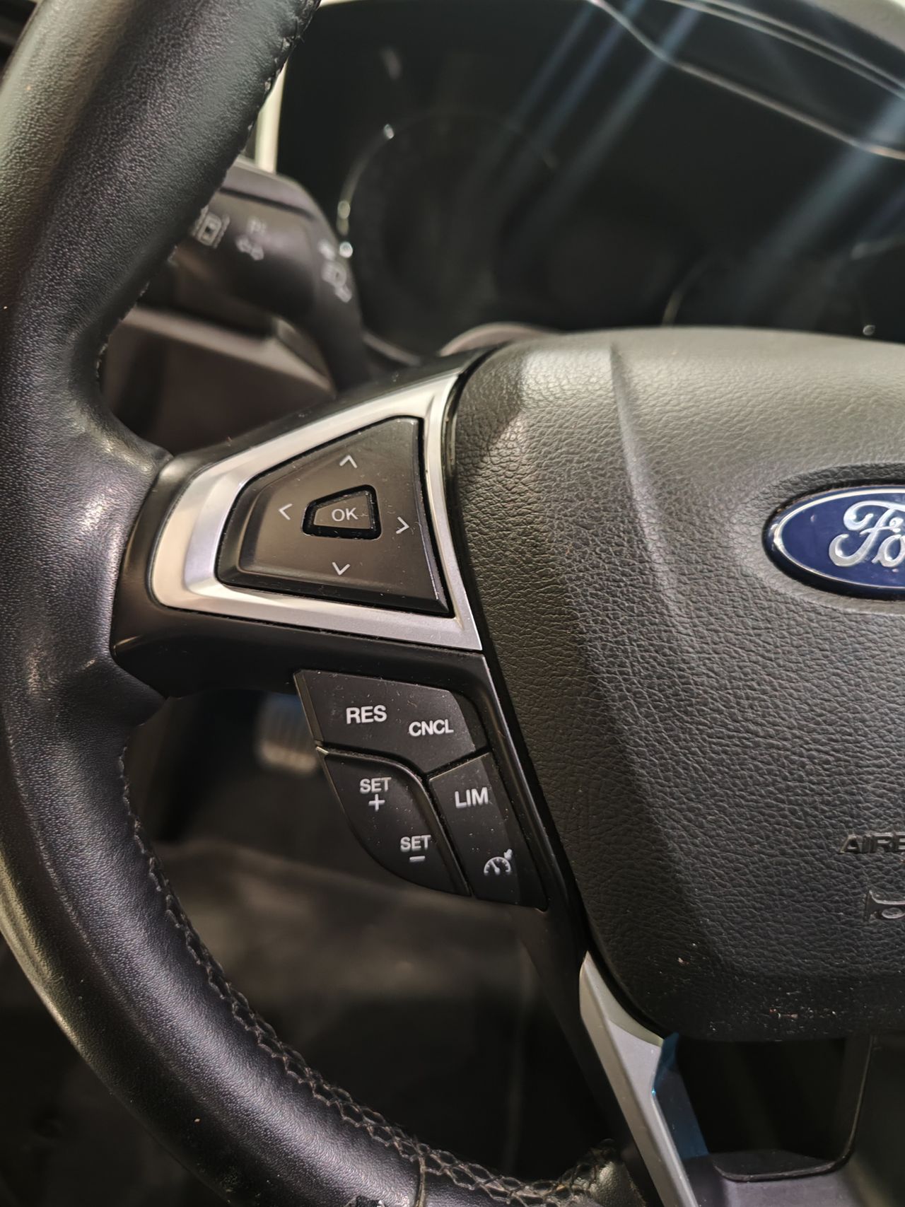 Foto Ford Mondeo 18