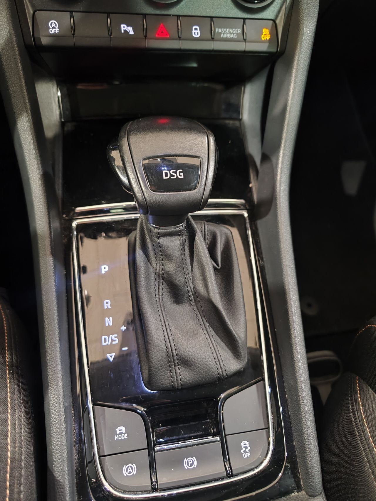 Foto Skoda Karoq 9