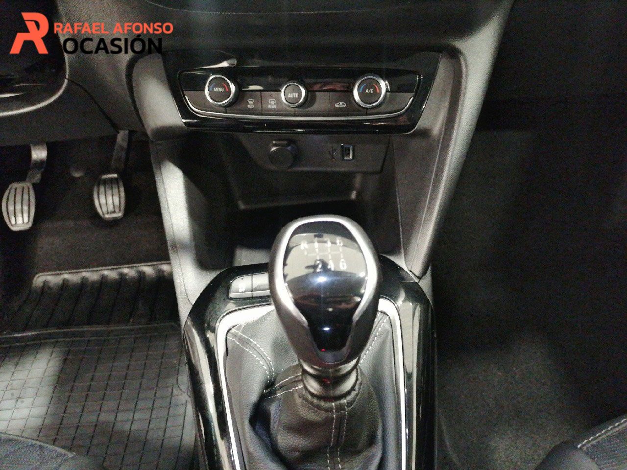 Foto Opel Corsa 12