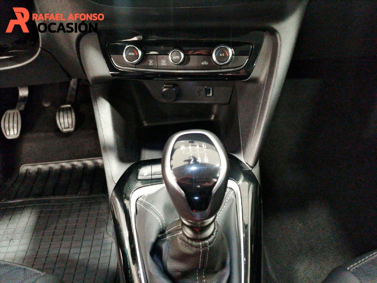 Foto Opel Corsa 12