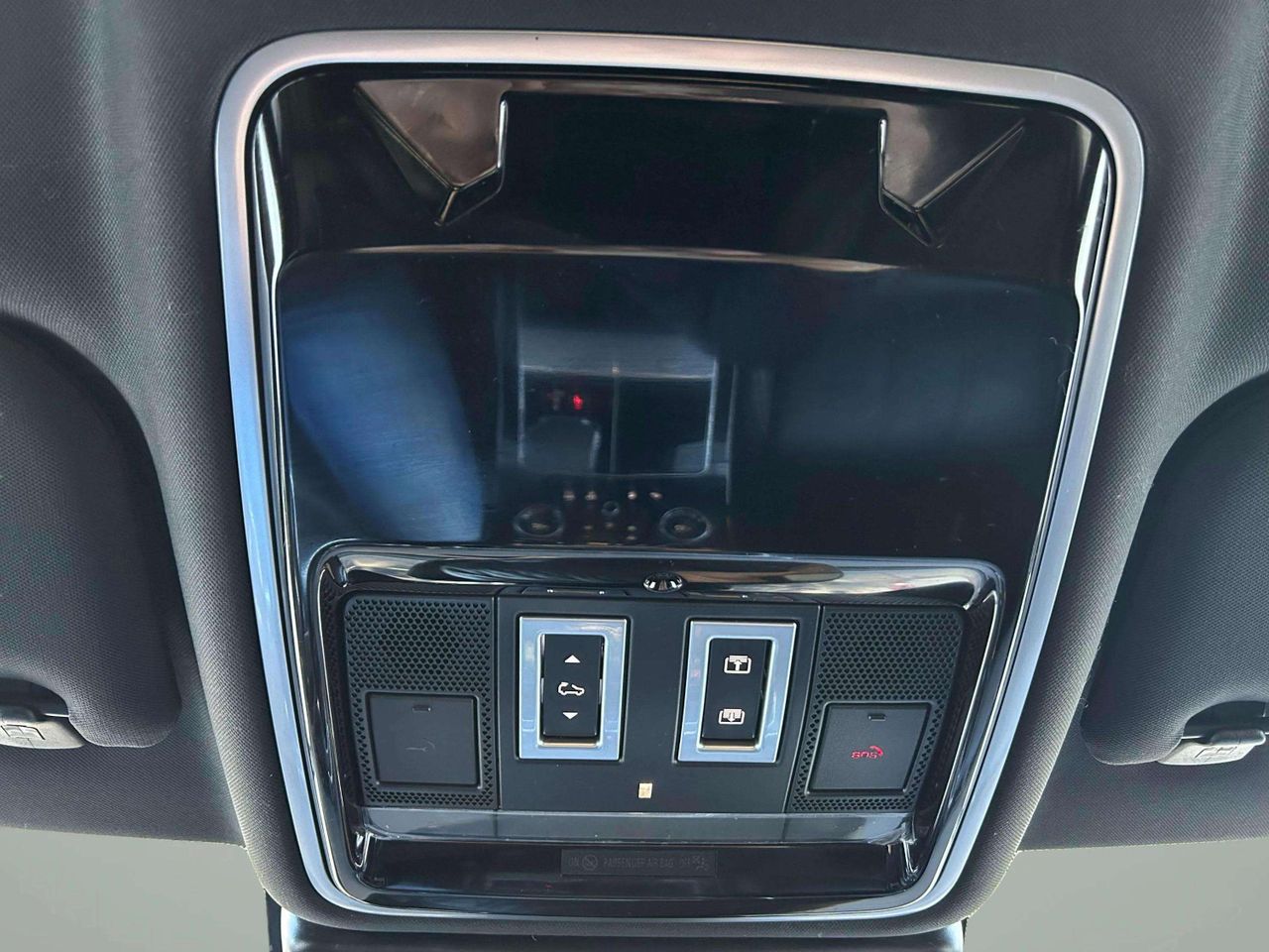 Foto Land-Rover Range Rover Velar 25