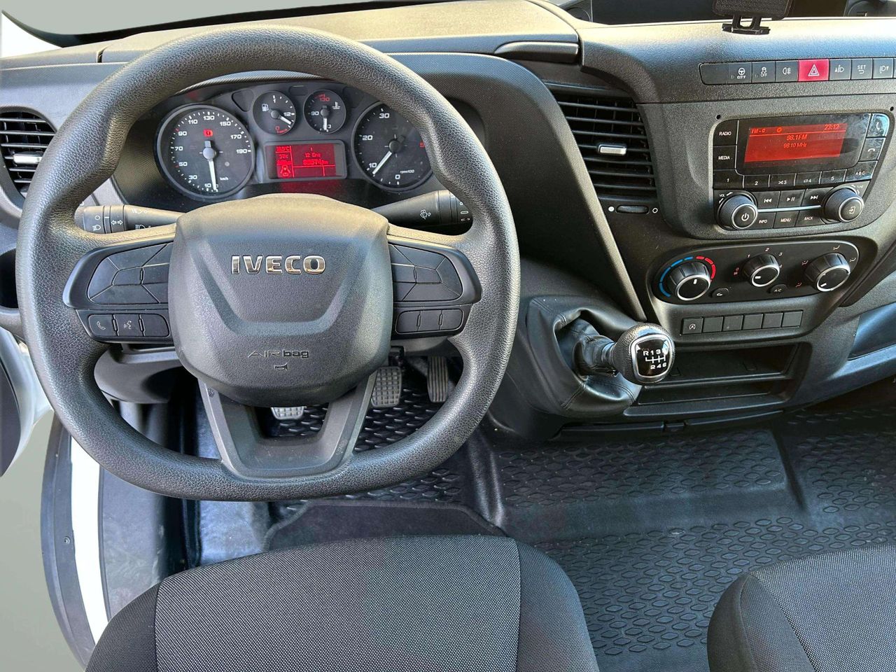 Foto Iveco Daily 12
