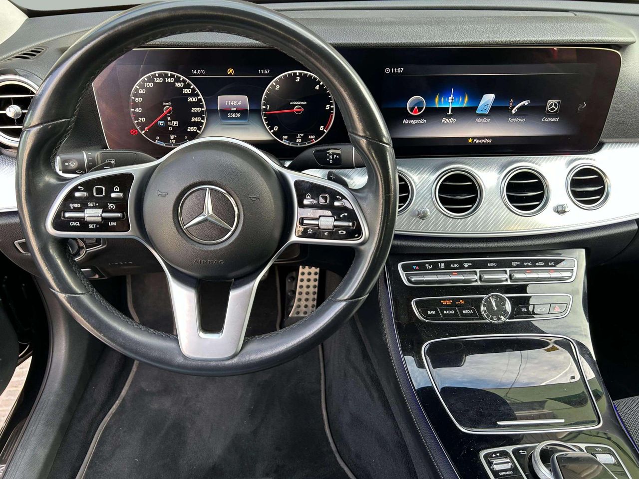 Foto Mercedes-Benz Clase E 12